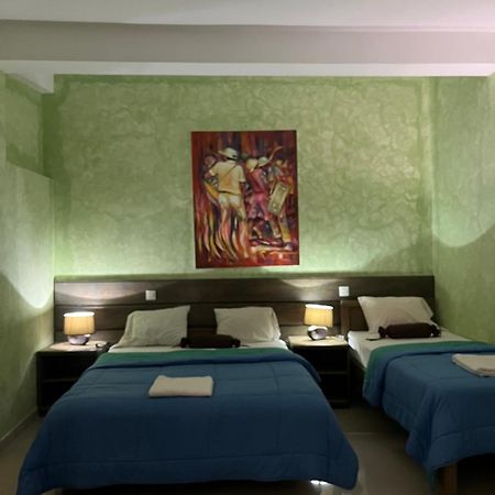 Vivenda Viviani Bed & Breakfast Praia Exterior photo