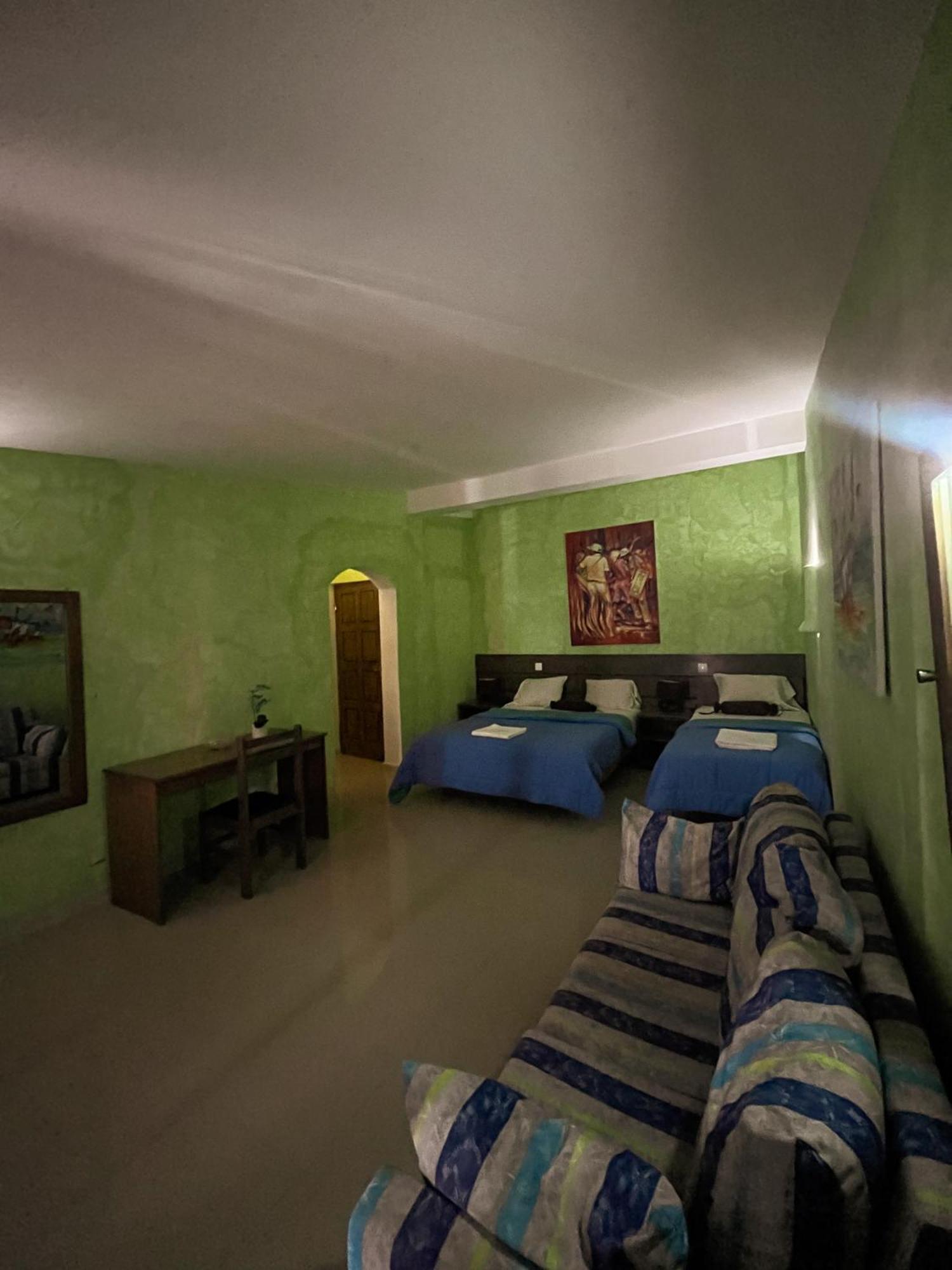 Vivenda Viviani Bed & Breakfast Praia Exterior photo