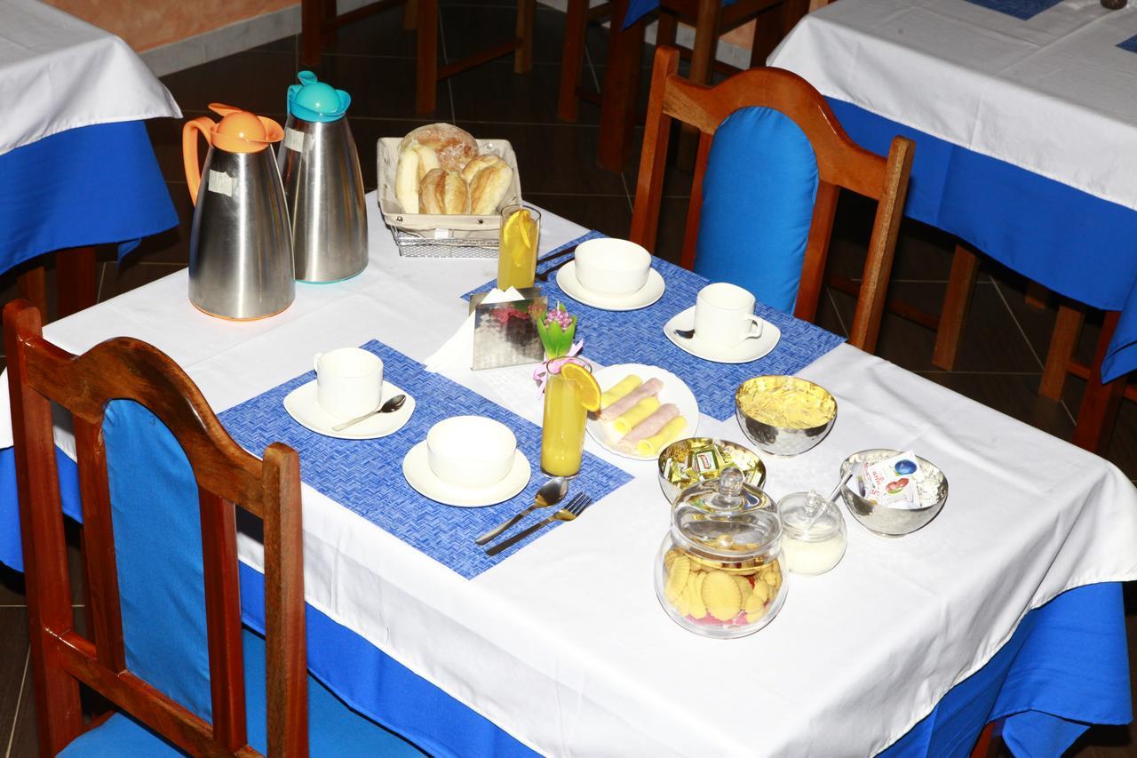 Vivenda Viviani Bed & Breakfast Praia Exterior photo